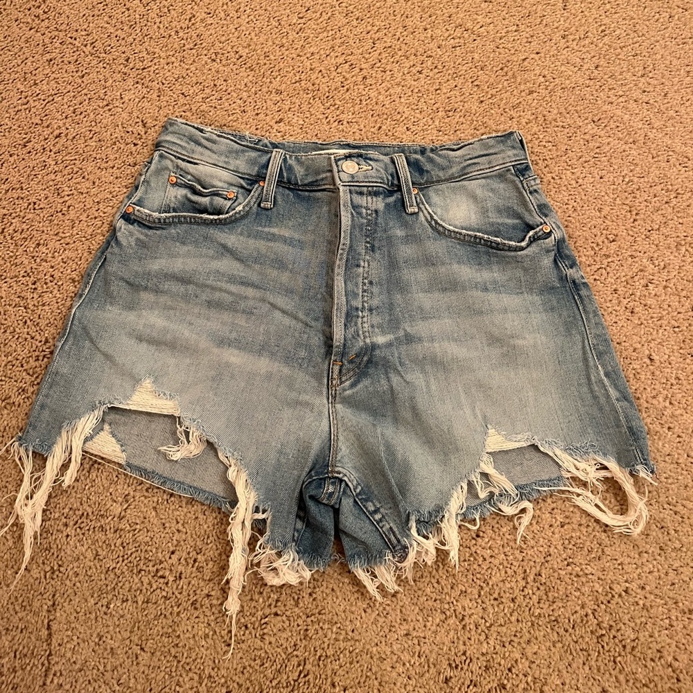Mother Tomcat short in size 30